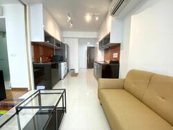 Sant Ritz (D13), Condominium #473778031